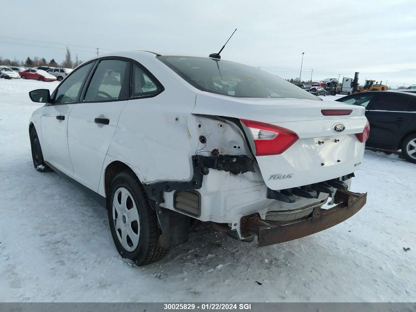 1FAHP3E28CL379753 2012 Ford Focus S