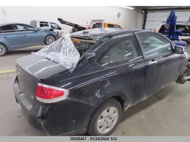 2008 Ford Focus S/Se VIN: 1FAHP32N58W213761 Lot: 30028467