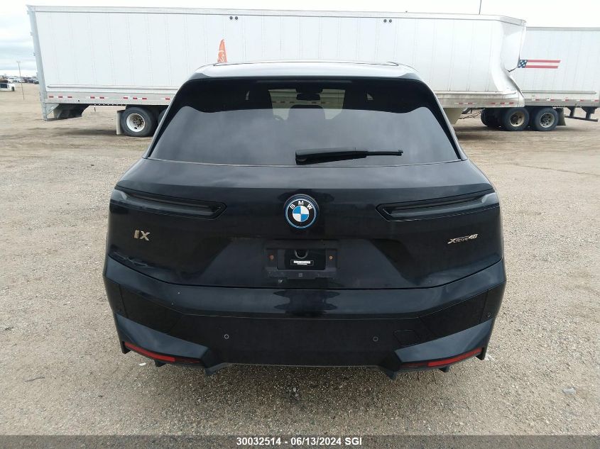 2023 BMW Ix xDrive40 VIN: WB513CF00PCK56230 Lot: 30032514