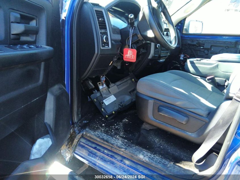 2015 Ram 1500 St VIN: 3C6RR7KTXFG532560 Lot: 30032658