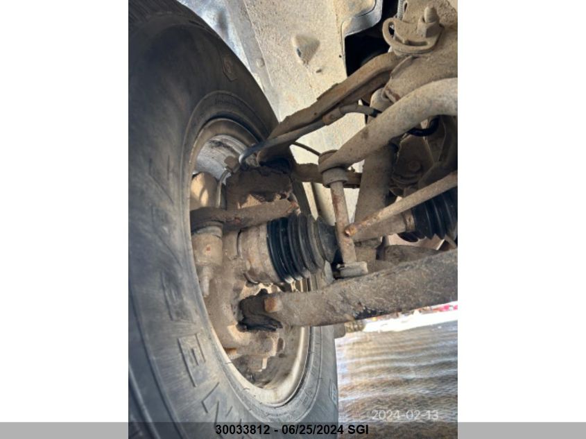 2001 Chevrolet Tahoe K1500 VIN: 1GNEK13T01R107985 Lot: 30033812