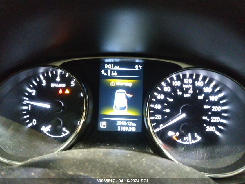 2015 Nissan Rogue S/Sl/Sv VIN: 5N1AT2MV3FC892020 Lot: 49916334