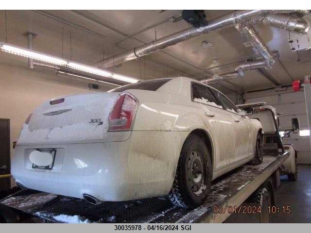 2012 Chrysler 300 S VIN: 2C3CCABG0CH140333 Lot: 30035978