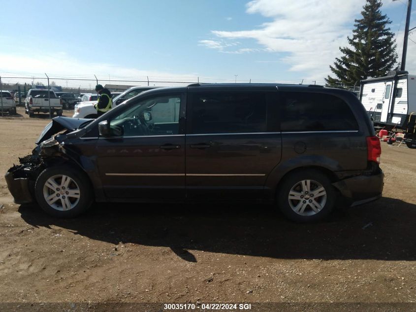 2016 Dodge Grand Caravan Crew VIN: 2C4RDGDGXGR240782 Lot: 39240098