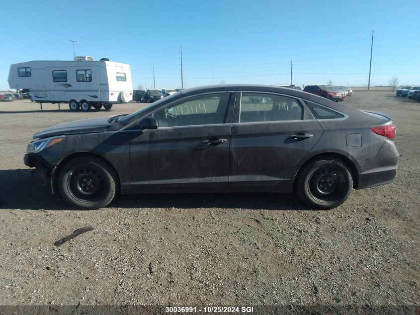 2015 Hyundai Sonata Se VIN: 5NPE24AF2FH235991 Lot: 30036991