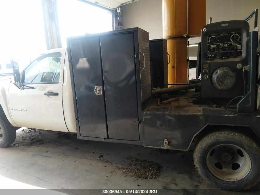 2009 Chevrolet Silverado K3500 VIN: 1GBJK74629E102460 Lot: 30036945