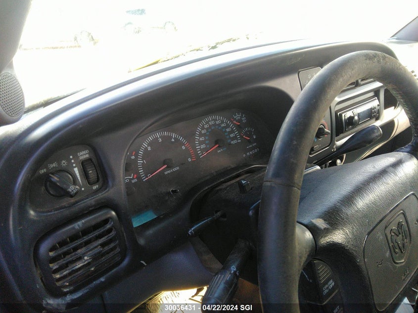 2001 Dodge Ram 1500 VIN: 1B7HF13Z71J278665 Lot: 30036431