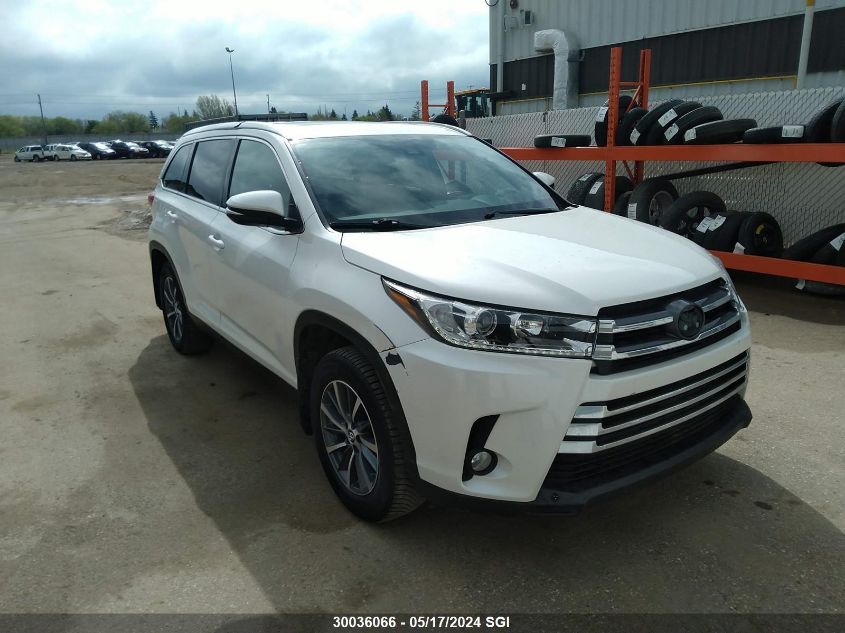 2019 Toyota Highlander Se/Xle VIN: 5TDJZRFH0KS601162 Lot: 30036066