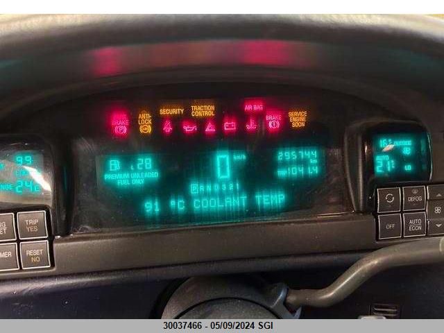 1998 Cadillac Deville VIN: 1G6KD54Y6WU759296 Lot: 30037466