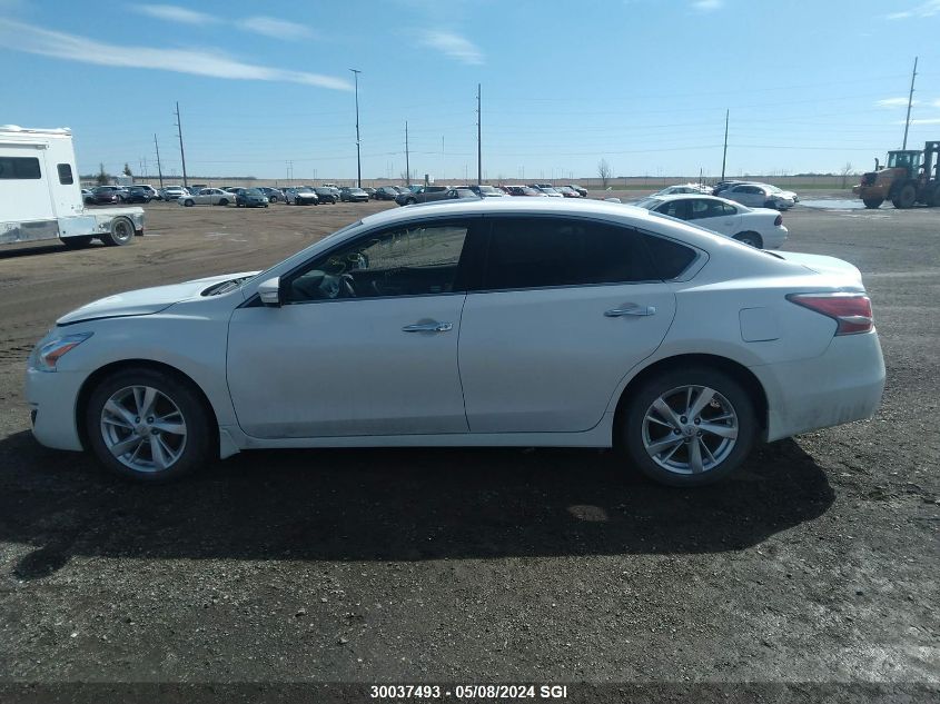 2014 Nissan Altima 2.5/S/Sv/Sl VIN: 1N4AL3AP2EN260456 Lot: 30037493