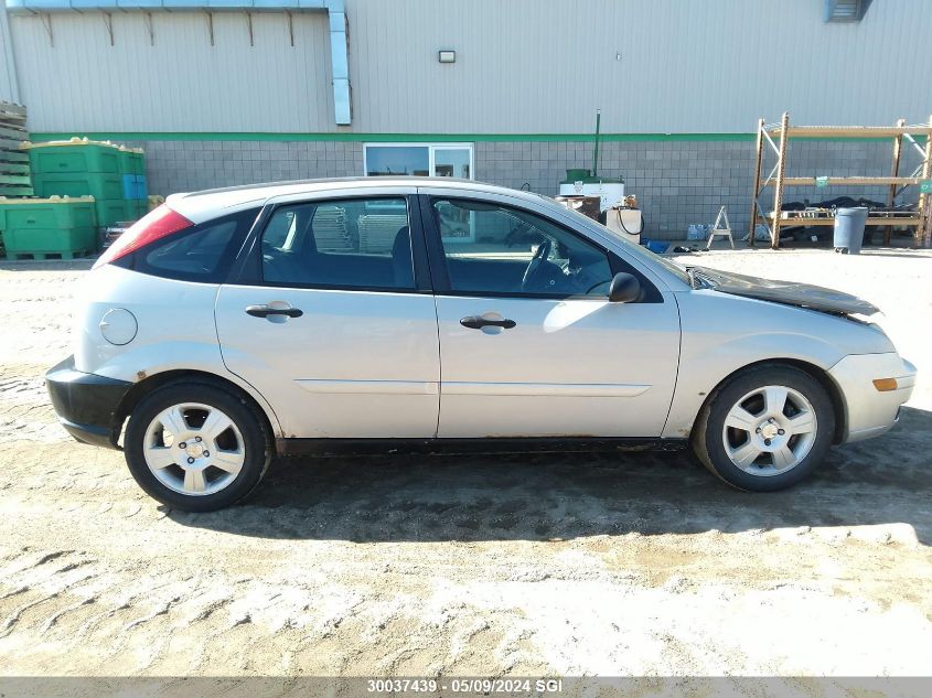 2005 Ford Focus Zx5 VIN: 3FAFP37N55R141457 Lot: 30037439