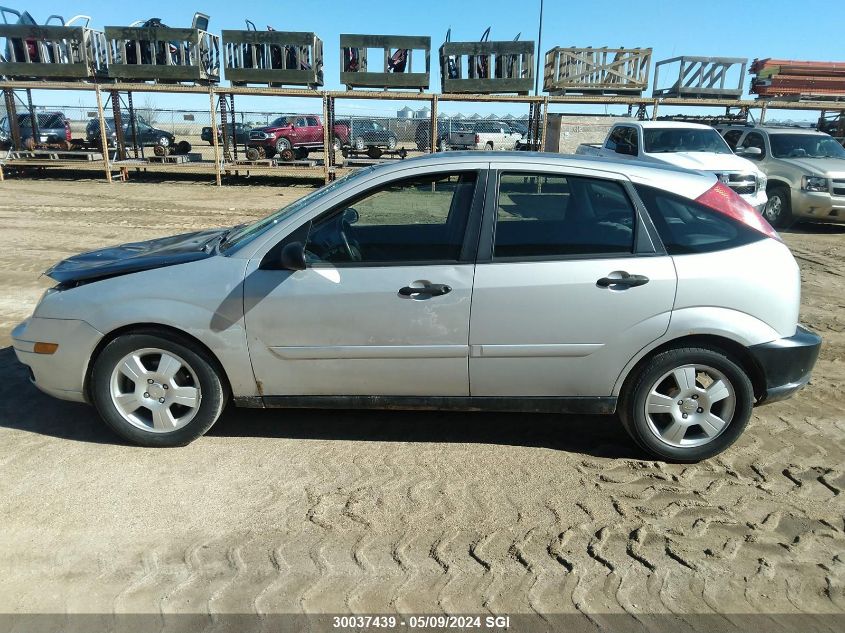 2005 Ford Focus Zx5 VIN: 3FAFP37N55R141457 Lot: 30037439