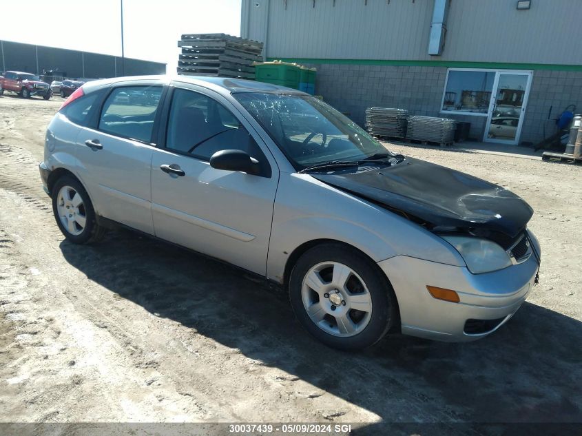 2005 Ford Focus Zx5 VIN: 3FAFP37N55R141457 Lot: 30037439