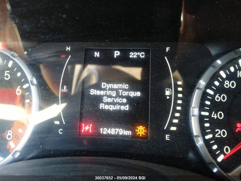 2015 Jeep Renegade Latitude VIN: ZACCJBBT5FPC47093 Lot: 30037652