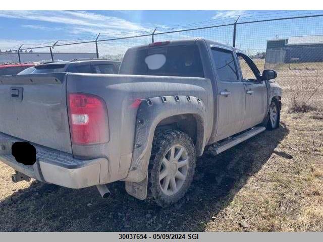 2007 Chevrolet Silverado K1500 Crew Cab VIN: 2GCEK13MX71659027 Lot: 30037654