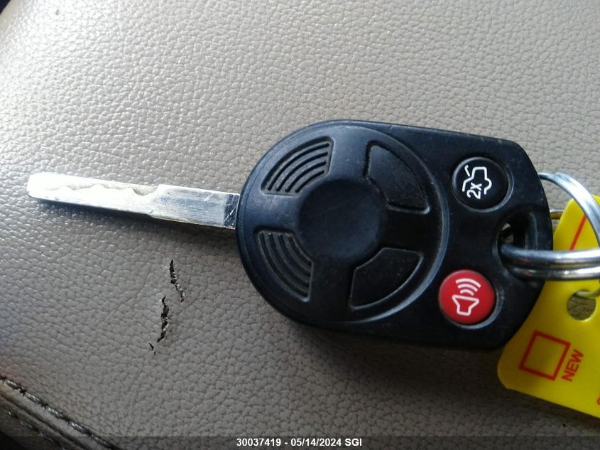 2017 Ford Escape Se VIN: 1FMCU9G99HUE99584 Lot: 30037419