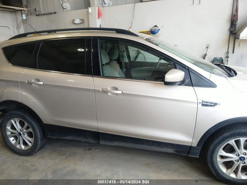 2017 Ford Escape Se VIN: 1FMCU9G99HUE99584 Lot: 30037419