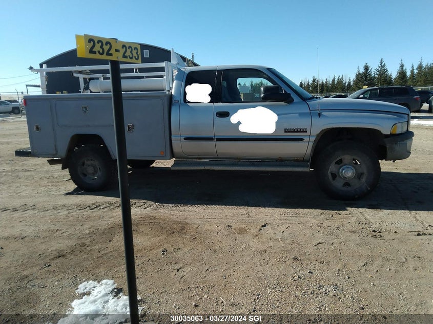 2001 Dodge Ram 2500 VIN: 1B7KF23711J595772 Lot: 30035063