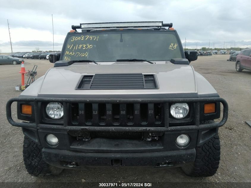 2004 Hummer H2 VIN: 5GRGN23U74H118370 Lot: 30037971