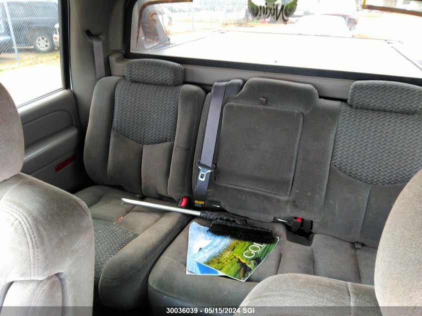 2005 Chevrolet Avalanche K1500 VIN: 3GNEK12T55G238837 Lot: 30036039