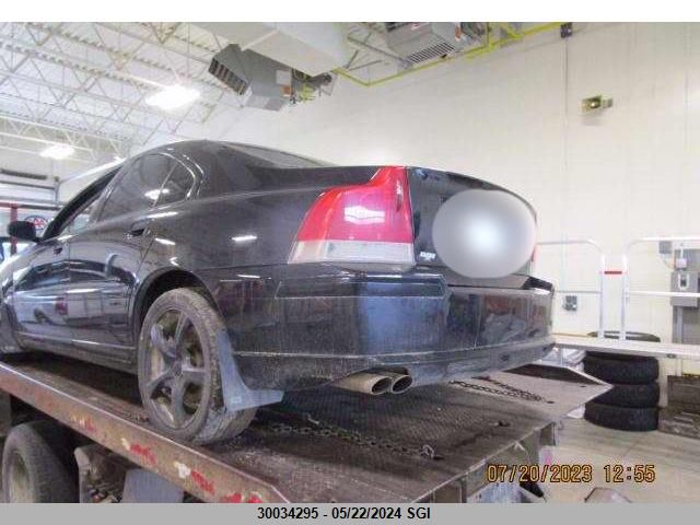 2005 Volvo S60 VIN: YV1RH527952465583 Lot: 30034295