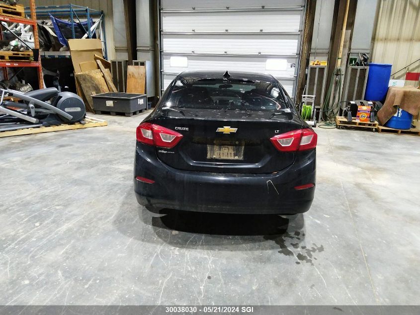 2018 Chevrolet Cruze Lt VIN: 1G1BE5SM3J7115927 Lot: 30038030