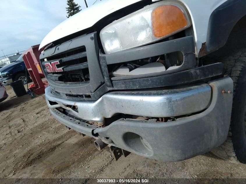 2004 GMC Sierra K2500 Heavy Duty VIN: 1GTHK24U54E337469 Lot: 30037993