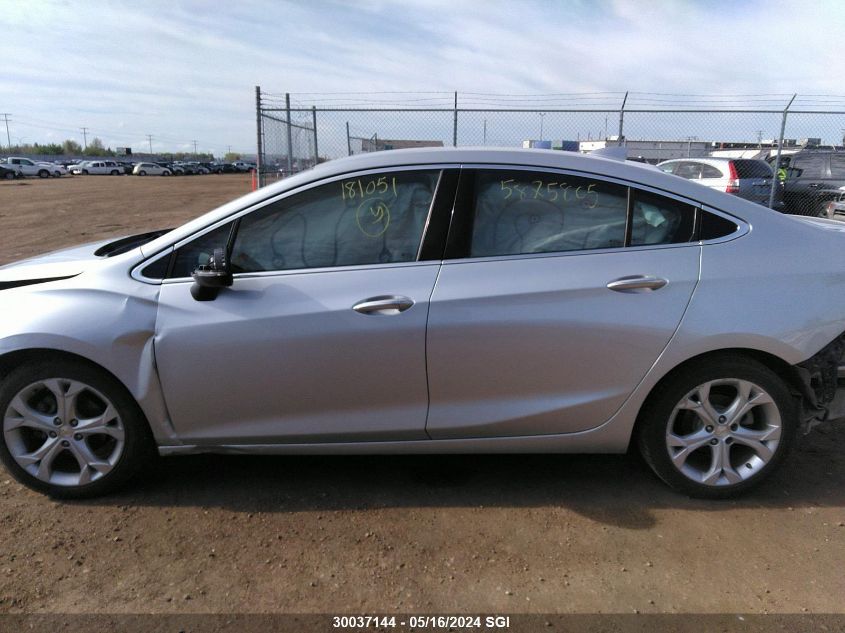 2018 Chevrolet Cruze Premier VIN: 1G1BF5SM1J7181051 Lot: 30037144