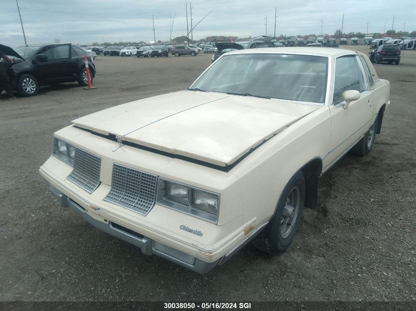 1985 Oldsmobile Cutlass Supreme VIN: 2G3GR47H7F2330930 Lot: 30038050