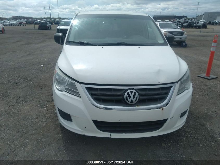 2011 Volkswagen Routan S VIN: 2V4RW4DG3BR728219 Lot: 30038051