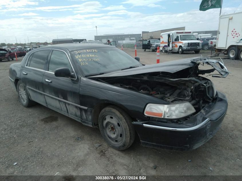 2007 Lincoln Town Car Signature Limited VIN: 1LNHM82W37Y608660 Lot: 30038076