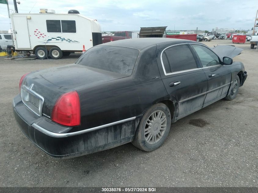 2007 Lincoln Town Car Signature Limited VIN: 1LNHM82W37Y608660 Lot: 30038076