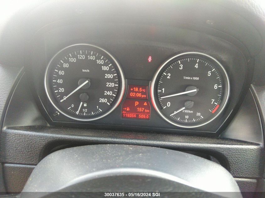 2012 BMW X1 xDrive28I VIN: WBAVL1C55CVR75981 Lot: 30037635