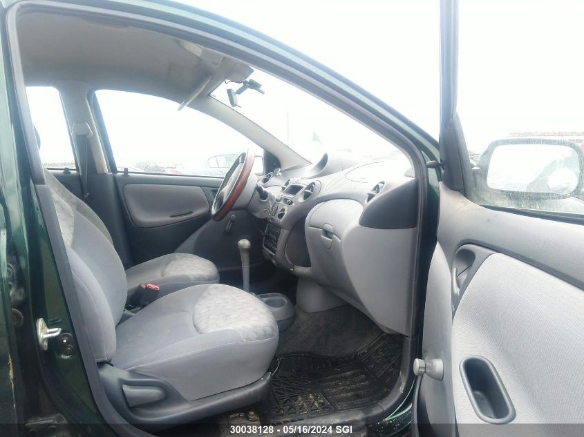 2000 Toyota Echo VIN: JTDBT1238Y0018416 Lot: 30038128