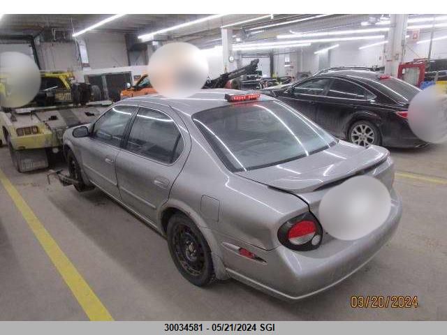 2000 Nissan Maxima Gle/Gxe/Se VIN: JN1CA31AXYT002046 Lot: 30034581