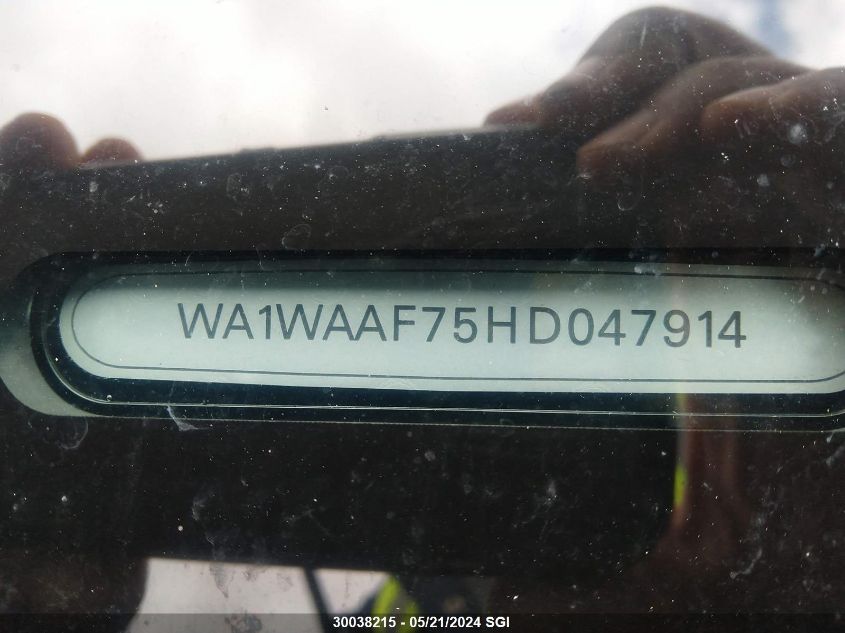 2017 Audi Q7 Technik S-Line VIN: WA1WAAF75HD047914 Lot: 30038215