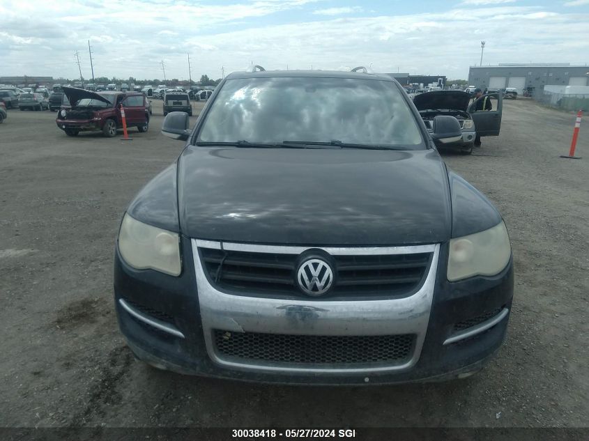 2008 Volkswagen Touareg 2 V6 VIN: WVGZE67L68D005389 Lot: 30038418