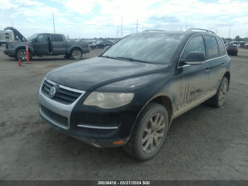 2008 Volkswagen Touareg 2 V6 VIN: WVGZE67L68D005389 Lot: 30038418