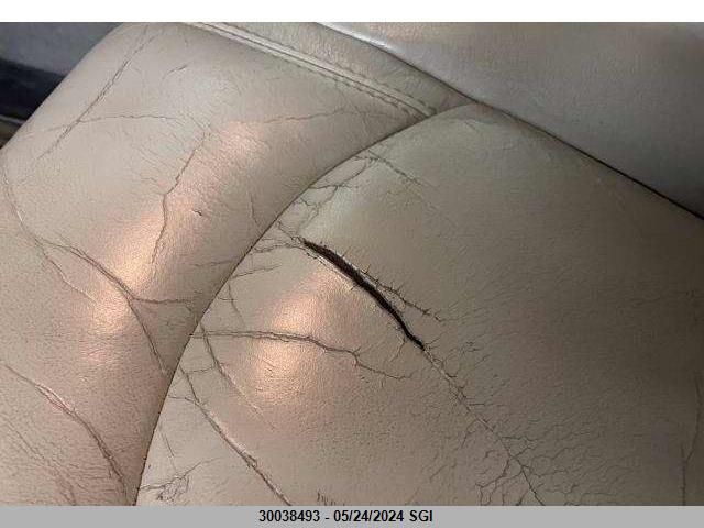 2010 Chevrolet Traverse Lt VIN: 1GNLVGED9AJ267224 Lot: 30038493