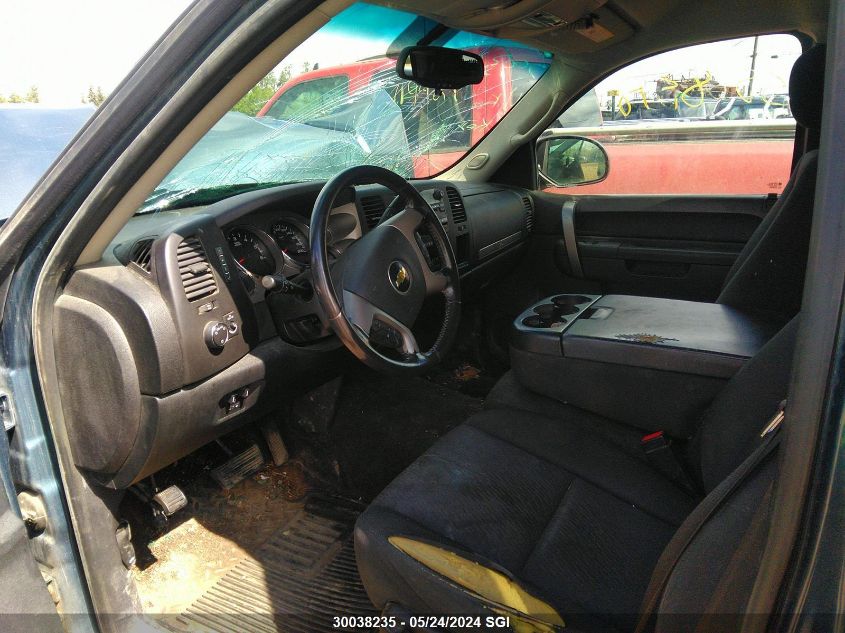 2011 Chevrolet Silverado K1500 Lt VIN: 1GCRKSE38BZ304045 Lot: 30038235