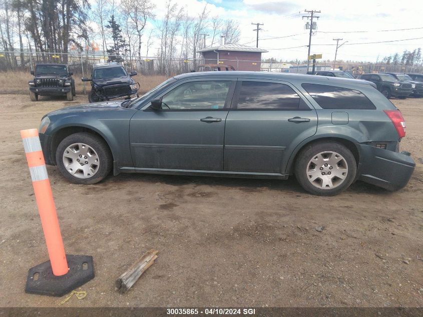 2005 Dodge Magnum Se VIN: 2D8FV48T95H606418 Lot: 30035865