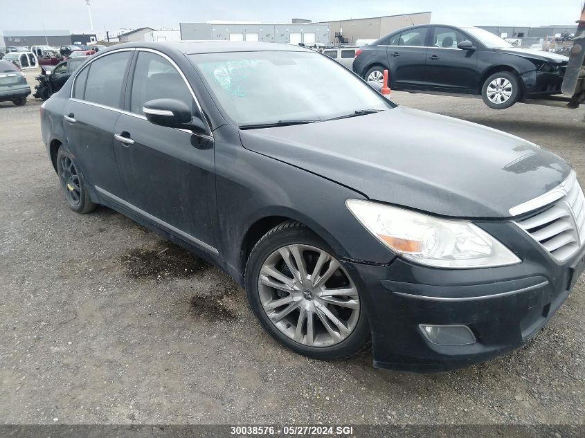 2010 Hyundai Genesis 4.6L VIN: KMHGC4DF0AU111083 Lot: 30038576