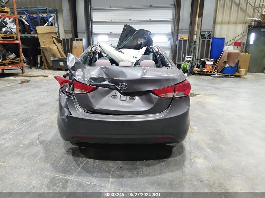 2013 Hyundai Elantra Gls/Limited VIN: 5NPDH4AE1DH200647 Lot: 30038245