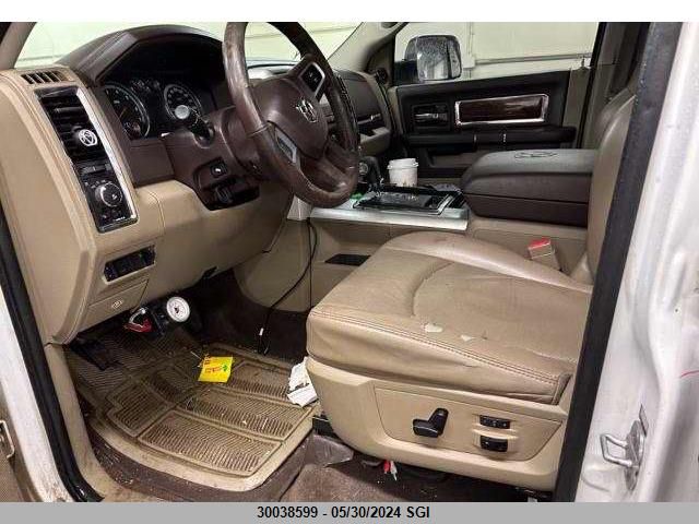 2010 Dodge Ram 1500 VIN: 1D7RV1CT8AS212743 Lot: 30038599