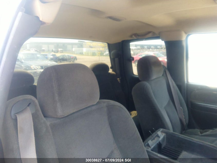 2003 Chevrolet Silverado K1500 VIN: 2GCEK19T931112033 Lot: 30038627