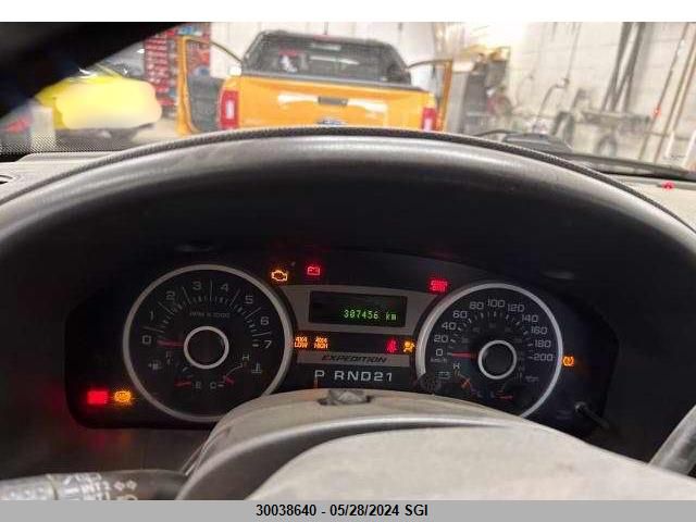 2006 Ford Expedition Xlt VIN: 1FMFU16506LA17570 Lot: 30038640