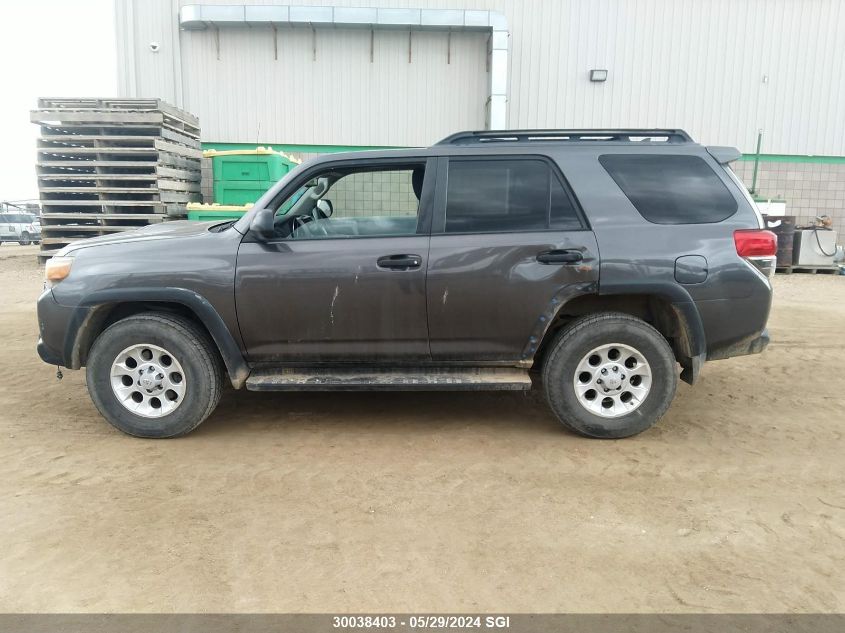 2010 Toyota 4Runner Sr5/Limited/Trail VIN: JTEBU5JR7A5001802 Lot: 30038403