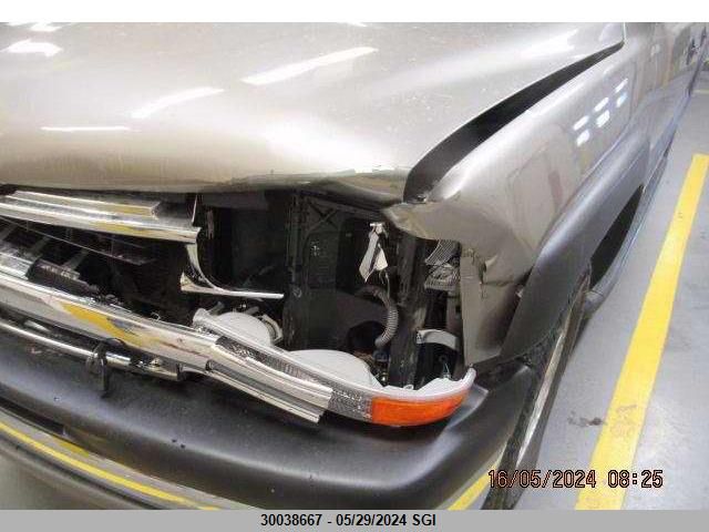 2003 Chevrolet Suburban C1500 VIN: 3GNEC16Z33G164214 Lot: 30038667