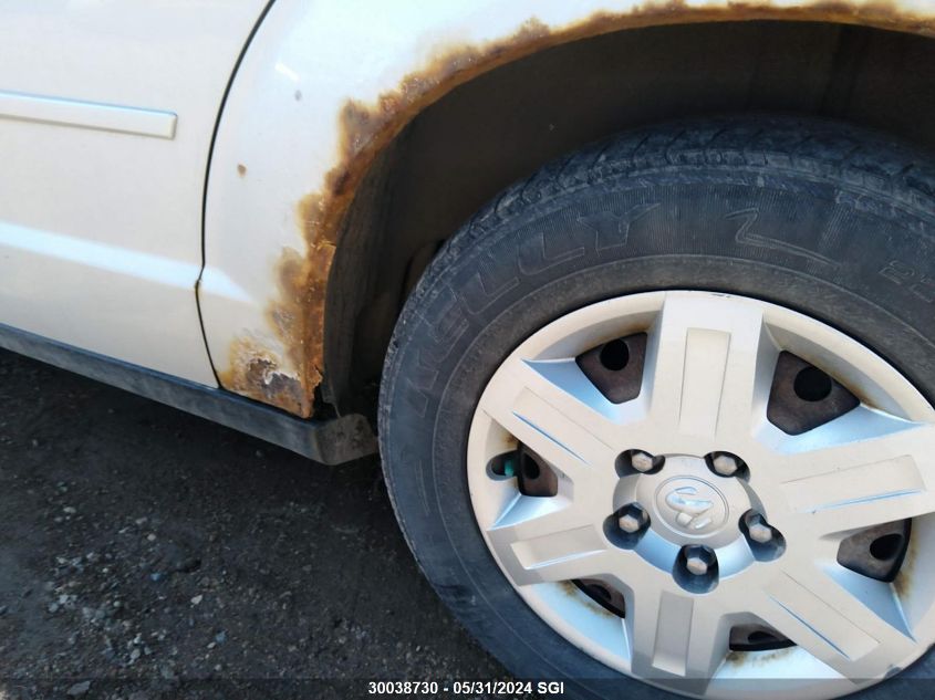 2008 Dodge Grand Caravan Se VIN: 2D8HN44H58R692724 Lot: 30038730