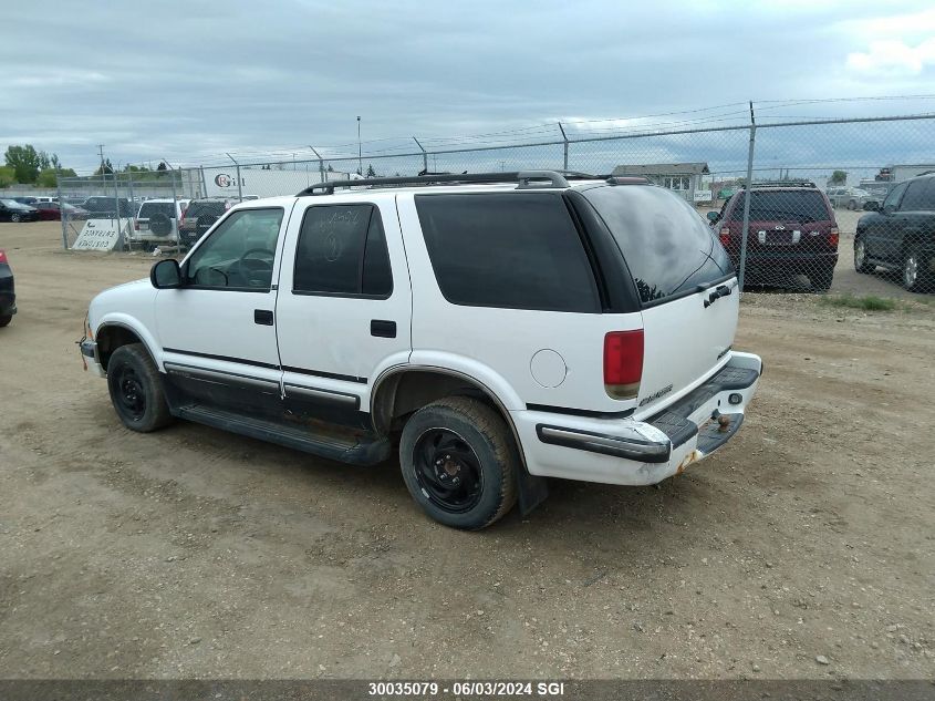 1998 Chevrolet Blazer VIN: 1GNDT13W0W2254598 Lot: 30035079